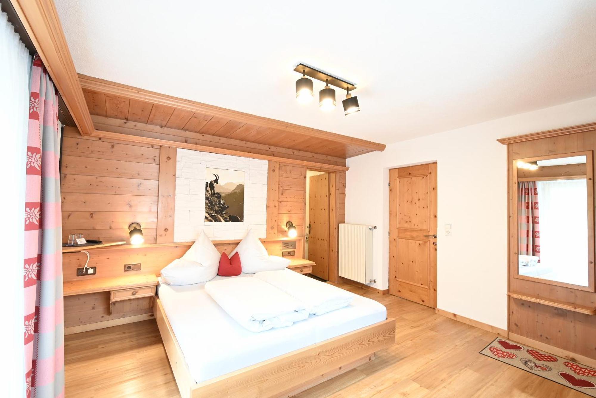 Vermunt - Silvretta Sommer Premium Card Inklusive Galtür Екстериор снимка